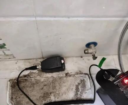 安图屋顶漏水维修公司分享下卫生间漏水的危害及解决方法